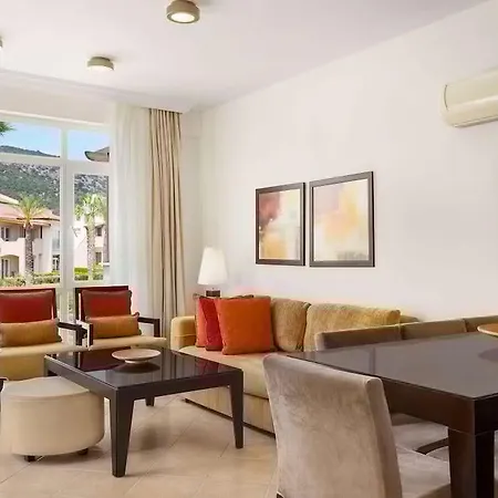 Apollonium & Apartment